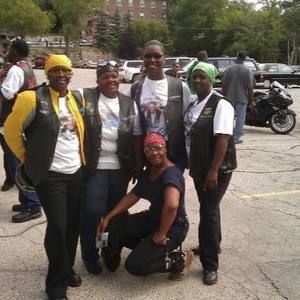 Meet your Posher, Renee